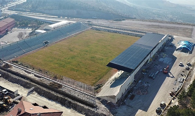 Bağlum Stadı’ndaki Yenileme Çalışması Devam Ediyor