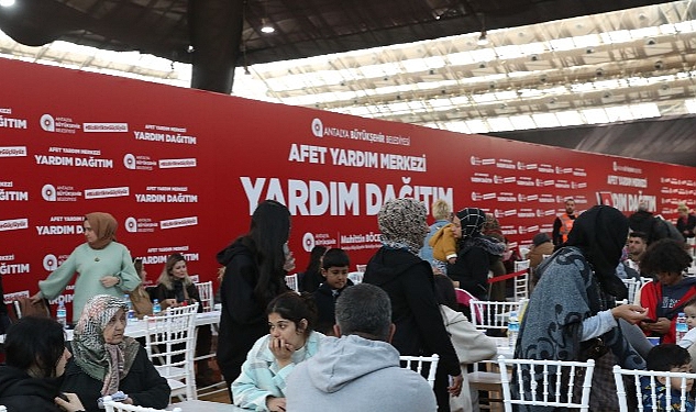 Antalya Büyükşehir’den 13 bin 574 depremzede aileye yardım