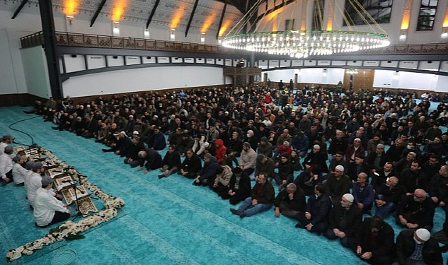 Canik Belediyesi’nden Miraç Kandili Özel Programı