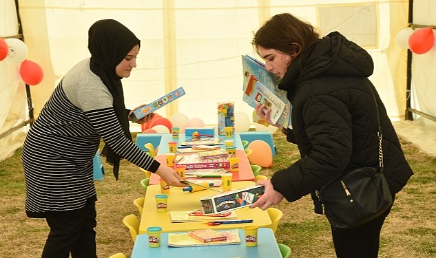 Menemen Belediyesi afetzedelerin yanında