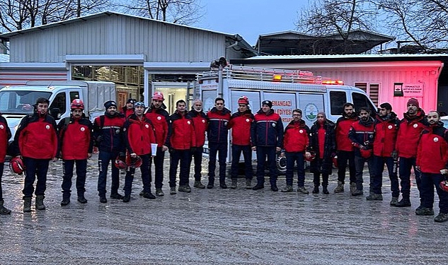 Osmangazi’den 38 kişilik arama kurtarma ekibi yola çıktı
