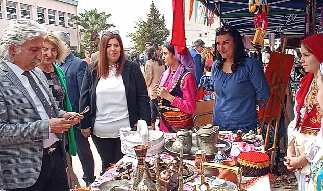 Bornova’da “21 Mart Türk Dünyası ve Toplulukları Haftası” Töreni Gerçekleştirildi