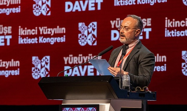 Doç. Dr. Erol Köroğlu: Daha farklı bir Türkiye için eleştirel okurlar yetiştirmeyi başarmalıyız