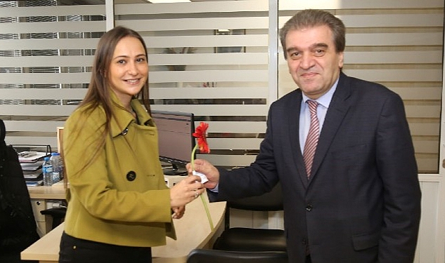 Gölcük’te Kadınlar Günü Törenle Kutlandı