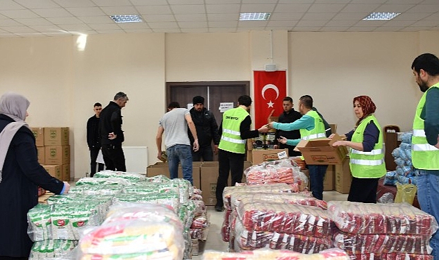 İznik’ten Afet Bölgesine Destekler Sürüyor
