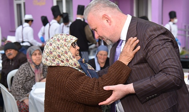 Menemen Belediyesi Aşevi’nden Her Gün 10 Bin Sıcak Yemek