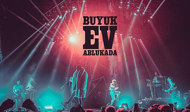 Büyük Ev Ablukada 17 Haziran’da Zorlu PSM’de!