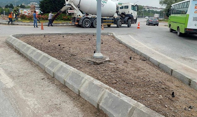 Derince Çenesuyu Kavşağı yenilendi