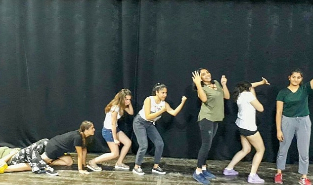 Karşıyaka Belediye Tiyatrosu yaz kursu kayıtları başladı!