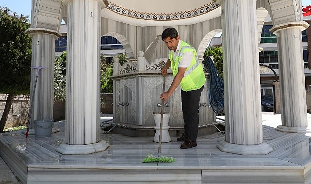 Menderes’te Camiler Bayrama Hazır